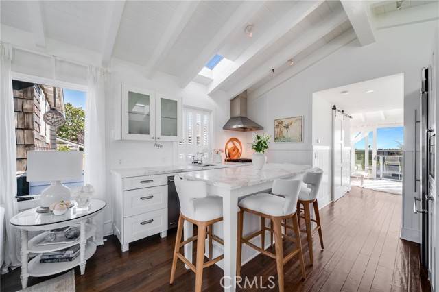 Laguna Beach, CA 92651,1651 Catalina