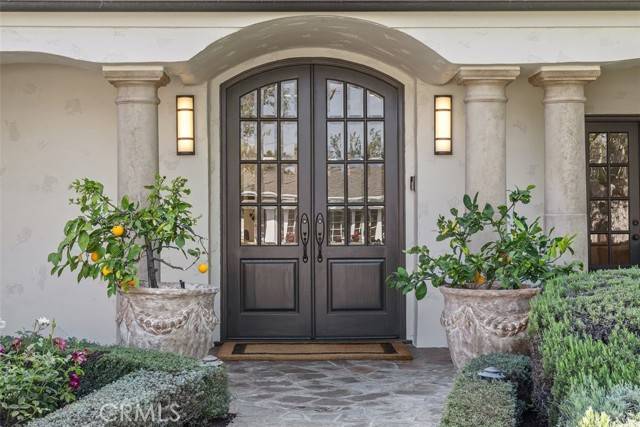 Newport Beach, CA 92663,411 Snug Harbor Road
