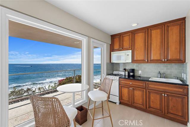 Laguna Beach, CA 92651,603 S Coast #C