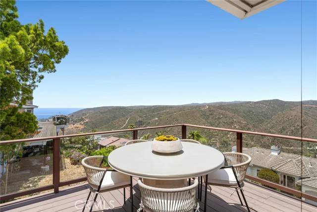 Laguna Beach, CA 92651,1324 Pitcairn Place