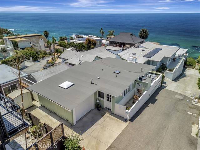 Laguna Beach, CA 92651,31674 Seacove Drive