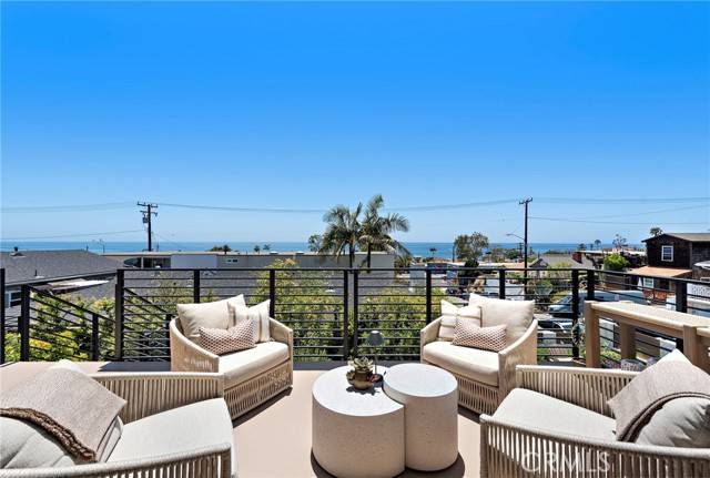 Laguna Beach, CA 92651,243 Wave Street