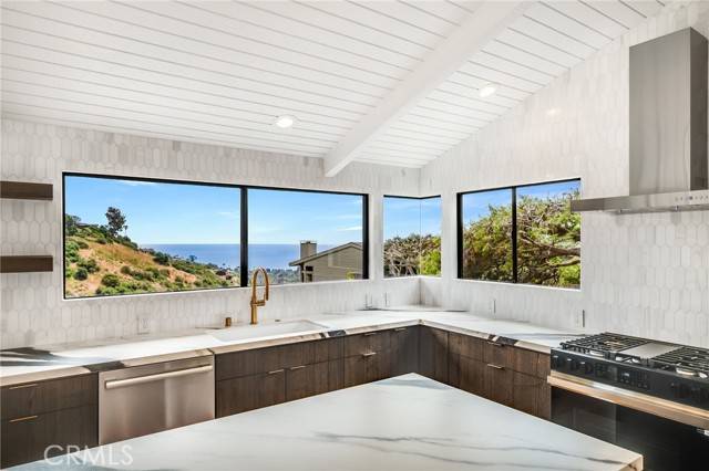 Laguna Beach, CA 92651,1450 Terrace Way