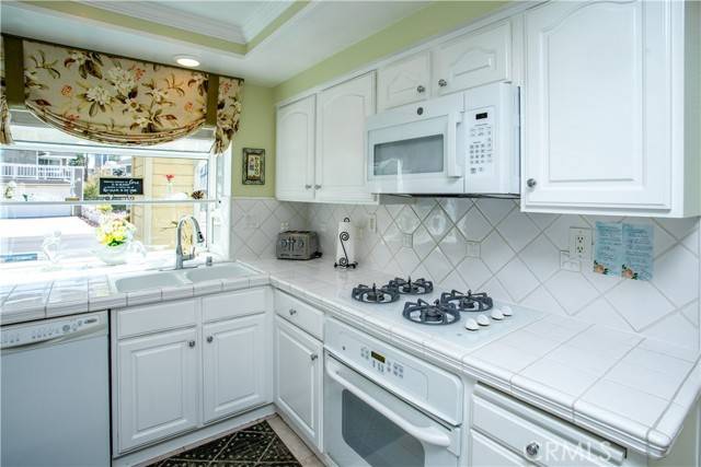 Laguna Hills, CA 92653,11 Jasmine Creek Lane