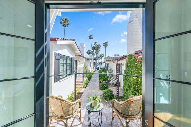 Laguna Beach, CA 92651,358 Cliff