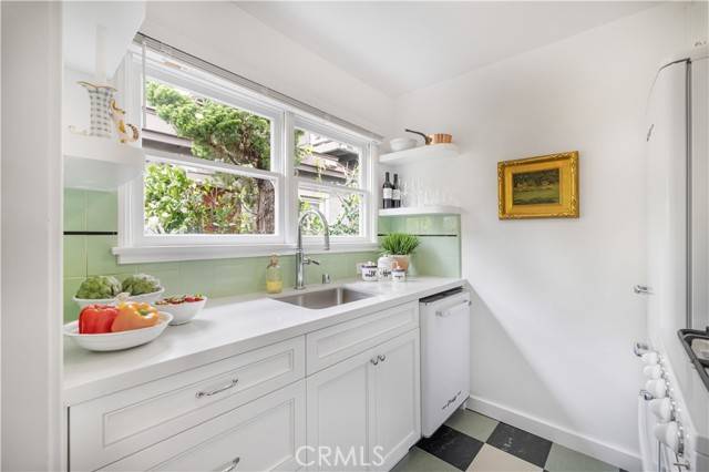 Laguna Beach, CA 92651,312 Myrtle