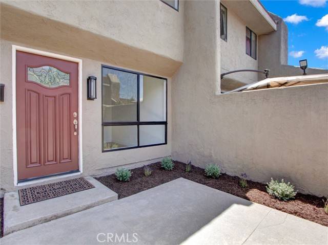 Stanton, CA 90680,10400 Mills Way