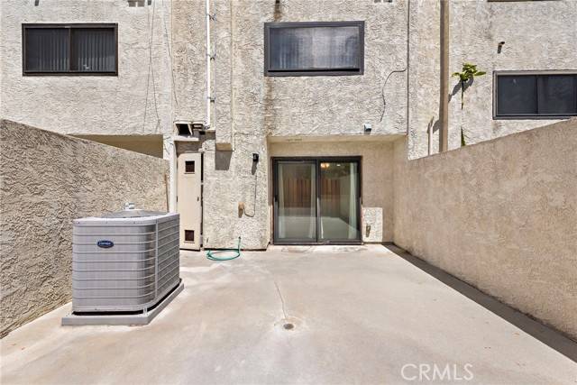 El Segundo, CA 90245,310 W Imperial Avenue #6