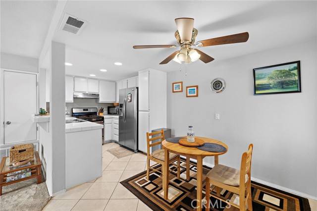Oceanside, CA 92058,405 Ribbon Beach Way #243