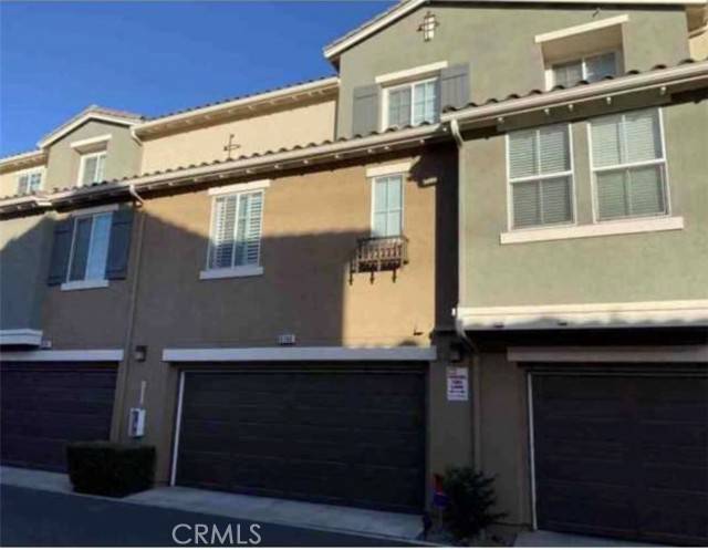 Eastvale, CA 91752,6266 Arrifana Lane