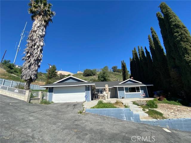 La Puente, CA 91744,178 Pleasanthome Drive