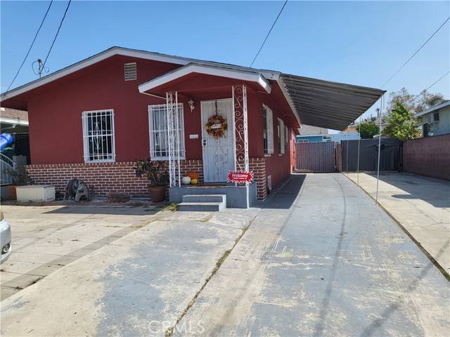 Bell, CA 90201,6814 Bear Avenue