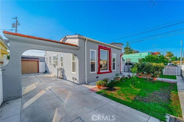 Lynwood, CA 90262,3148 Pluma Street