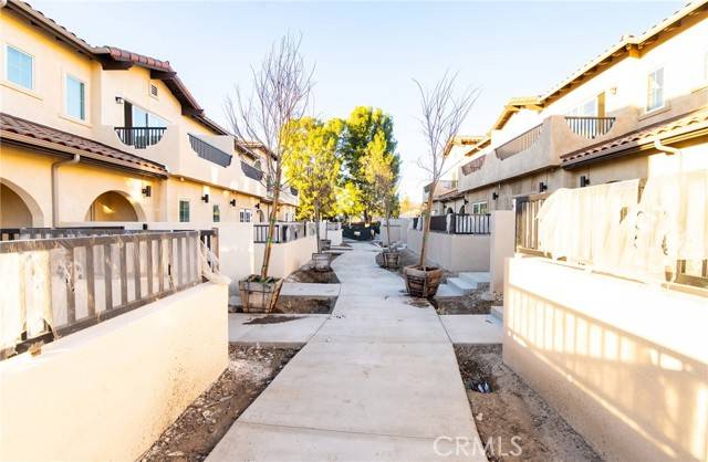 Simi Valley, CA 93063,5526 E Los Angeles Avenue #4