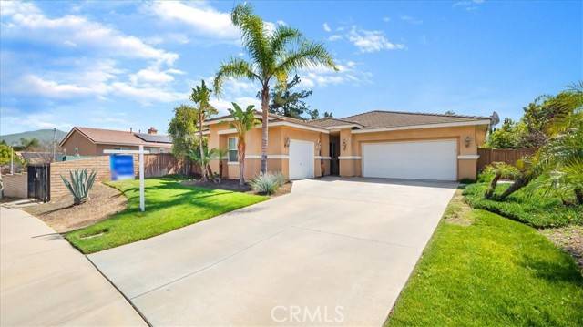 Corona, CA 92883,10441 Mojeska Summit Road