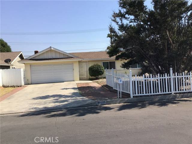 Rialto, CA 92377,19225 Mesa Street