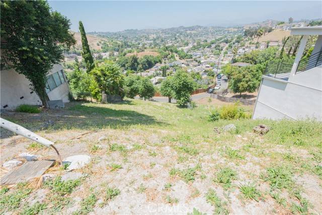 El Sereno, CA 90032,5011 La Calandria