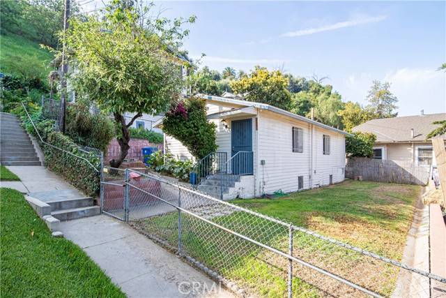 Los Angeles, CA 90031,3580 Griffin Avenue