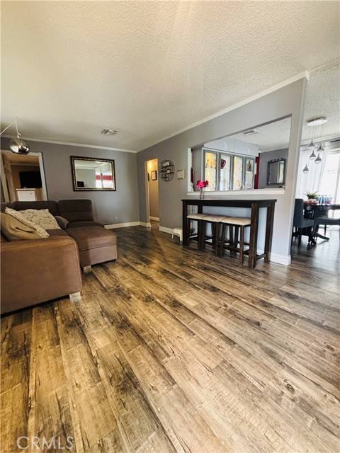 Compton, CA 90220,19009 S Laurel Park #472