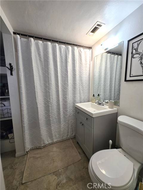 Sugarloaf, CA 92386,143 Cedar Lane
