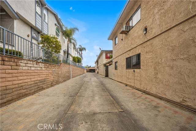 Panorama City, CA 91402,9054 Willis Avenue #21