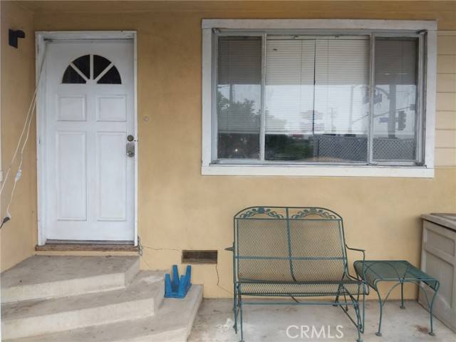 Fullerton, CA 92831,207 N Raymond Avenue