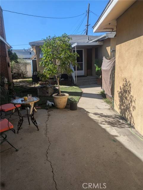 Fullerton, CA 92831,207 N Raymond Avenue