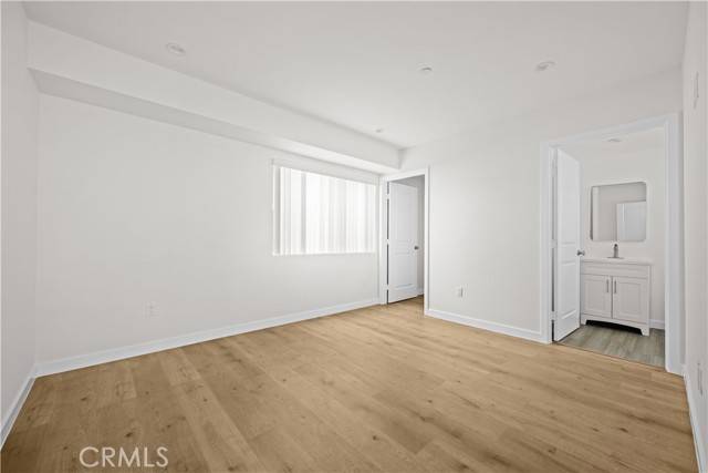 North Hollywood, CA 91601,5216 Auckland Avenue #2