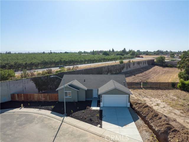 Winton, CA 95388,7422 Pear Court