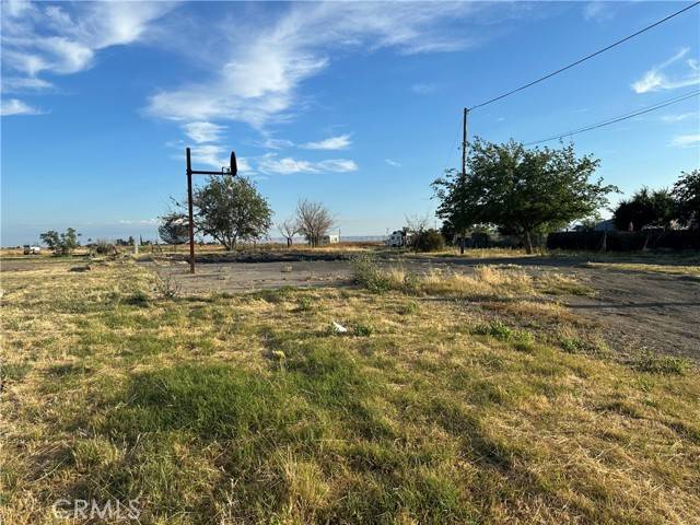 Dos Palos, CA 93620,8933 Almond