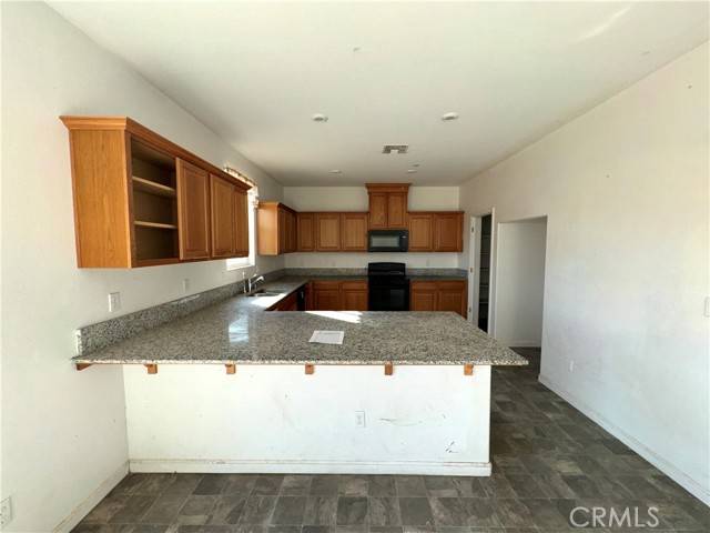 Merced, CA 95341,194 Harp Court