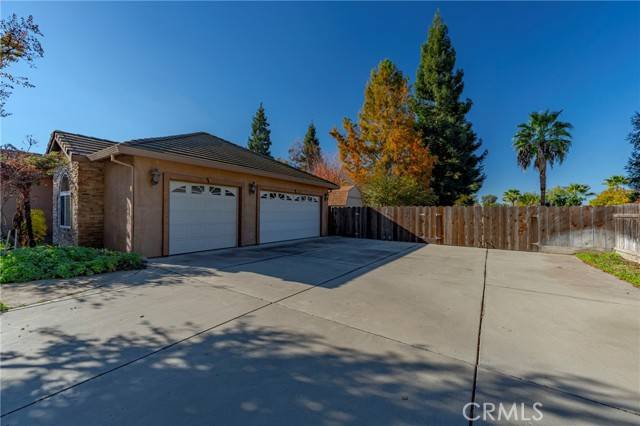 Atwater, CA 95301,5825 N Krotik Court