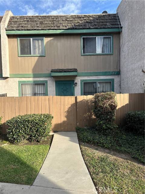 Compton, CA 90220,155 S Wilmington Avenue #C