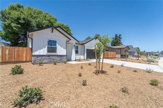 Oakdale, CA 95361,822 Tiffani Way