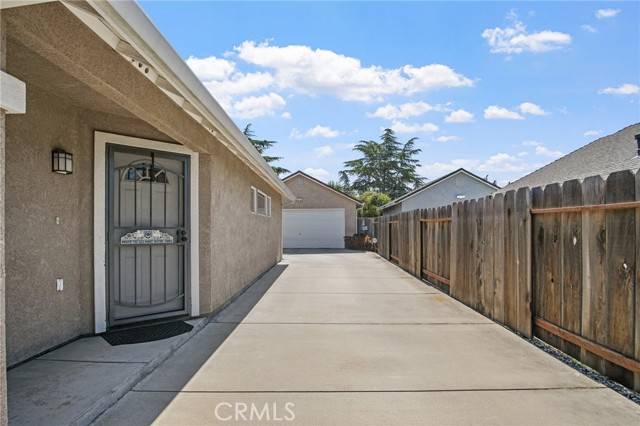 Atwater, CA 95301,716 San Joaquin Court