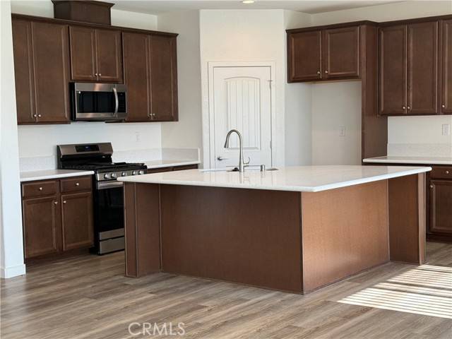 Los Banos, CA 93635,1858 Morro Court