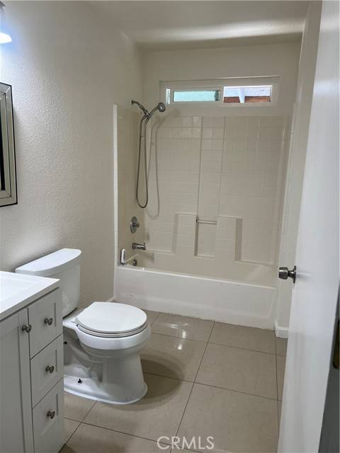 Merced, CA 95341,402 La Mesa Street
