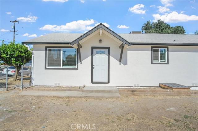 Riverbank, CA 95367,3742 Iowa Avenue