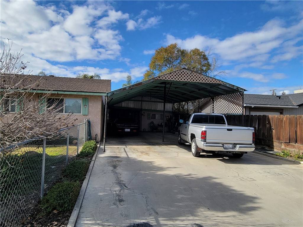 Chowchilla, CA 93610,410 N 15th Street