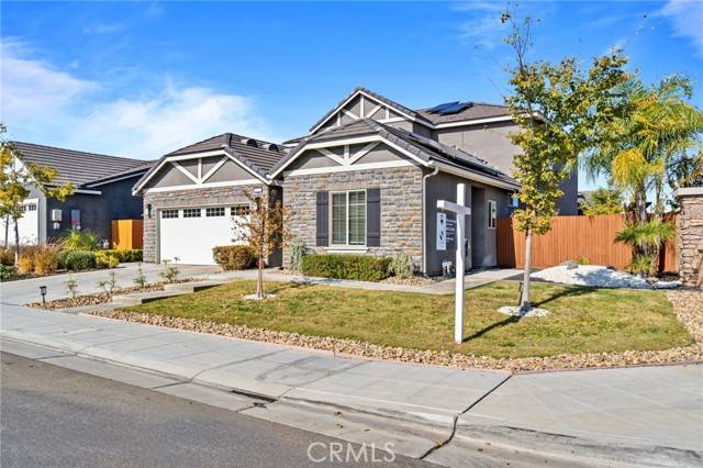 Madera, CA 93636,521 Blue Oak Lane