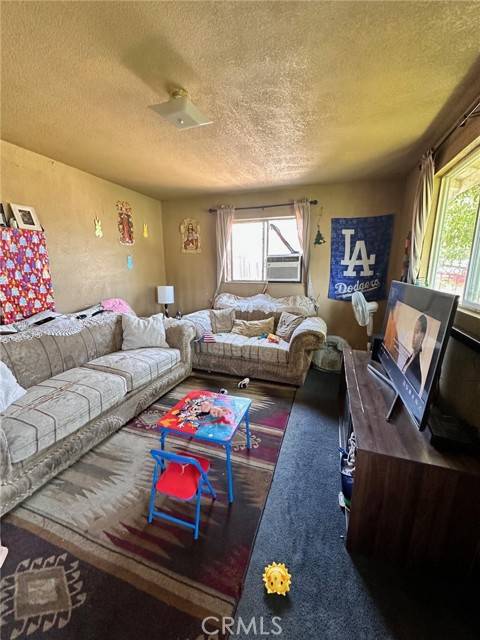 Avenal, CA 93201,400 W San Joaquin Street