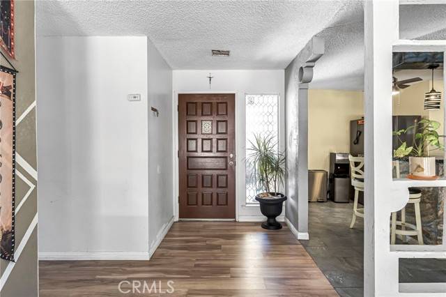 Fresno, CA 93725,4883 E Geary Street