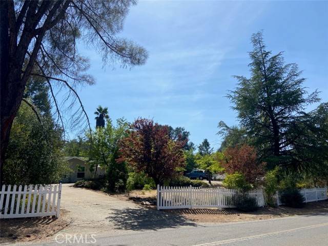 Mariposa, CA 95338,5050 Smith Road #A