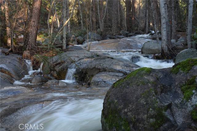 Mariposa, CA 95338,2406 Anglers Court