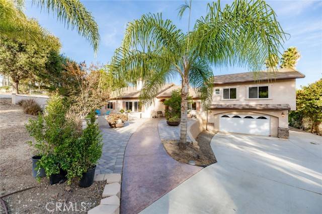 Fallbrook, CA 92028,950 Via Prado