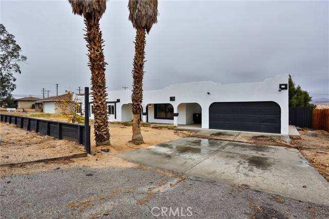 29 Palms, CA 92277,73768 Desert Dunes Drive