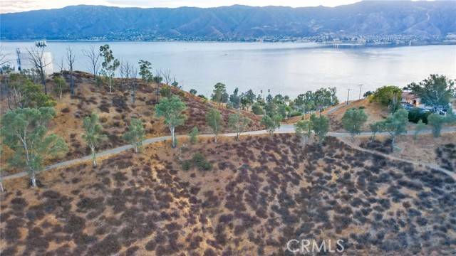 Lake Elsinore, CA 92530,0 Sunny Slope