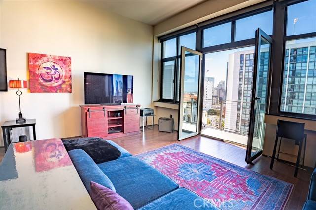 San Diego, CA 92101,1551 4th Avenue #805