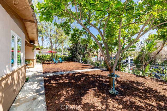 Fallbrook, CA 92028,242 E Kalmia Street