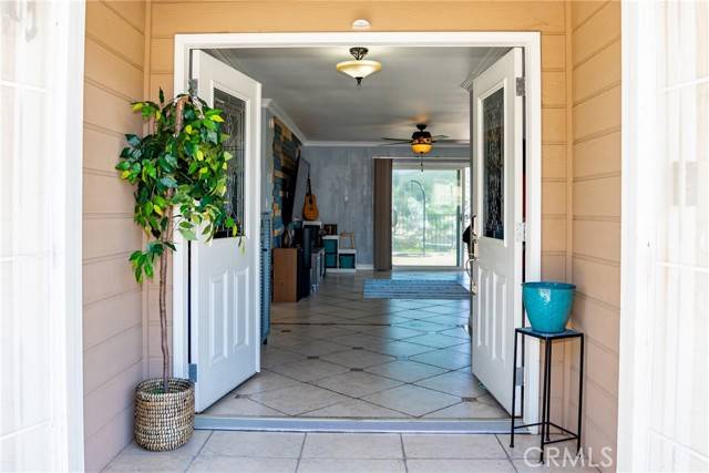 Lakeside, CA 92040,8861 Los Coches Road
